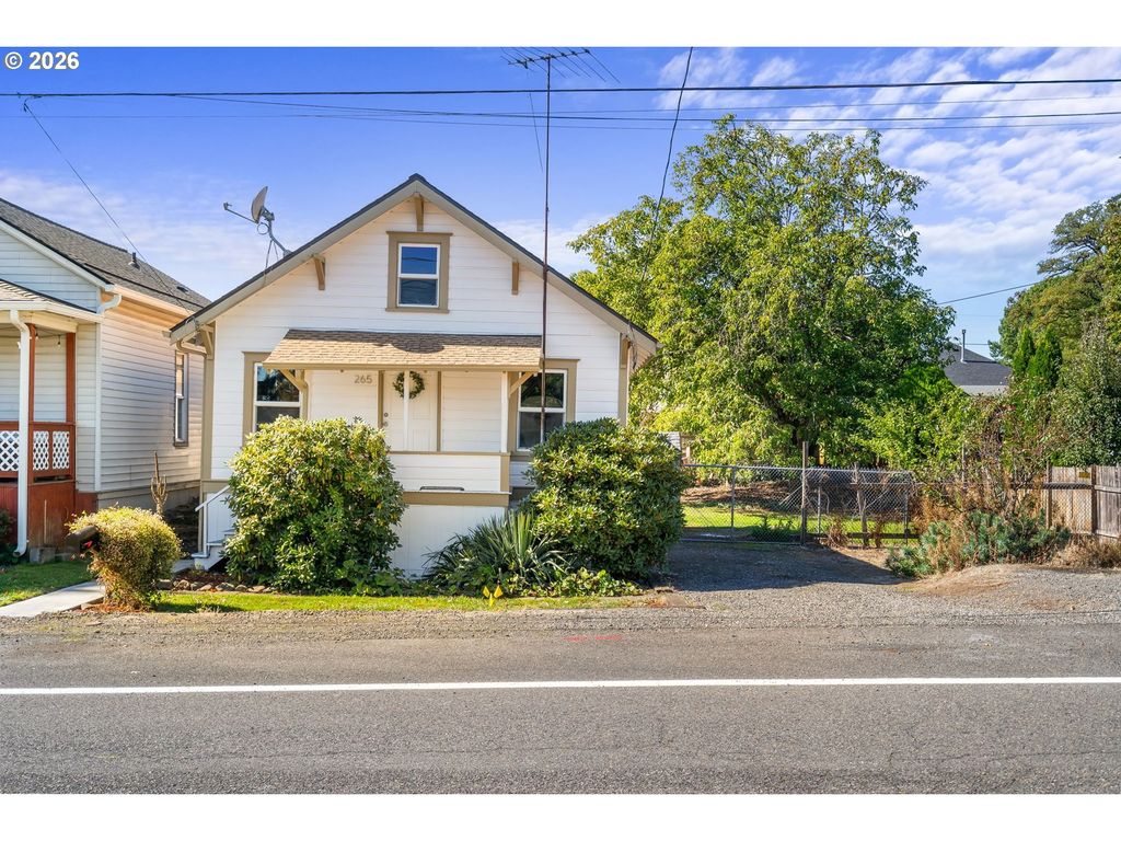 265 N 5th St, St. Helens