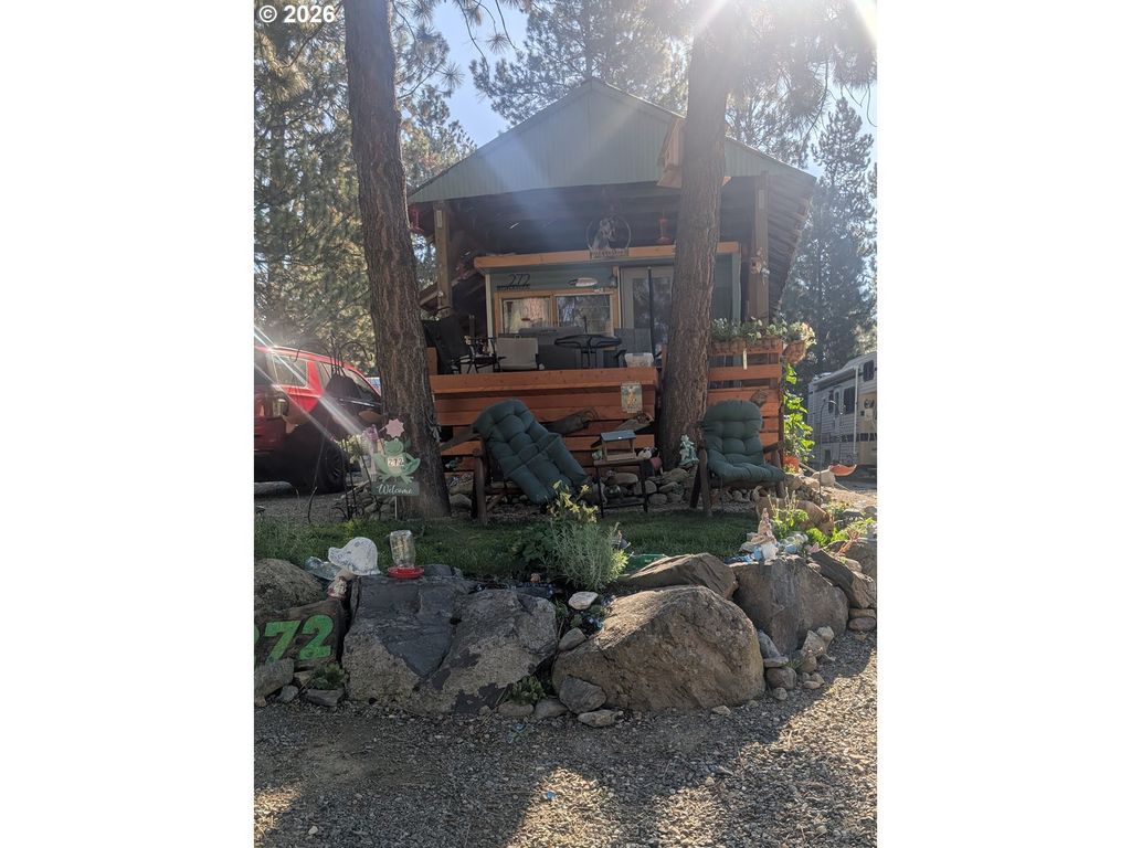 272 Se Bonanza St, Sumpter
