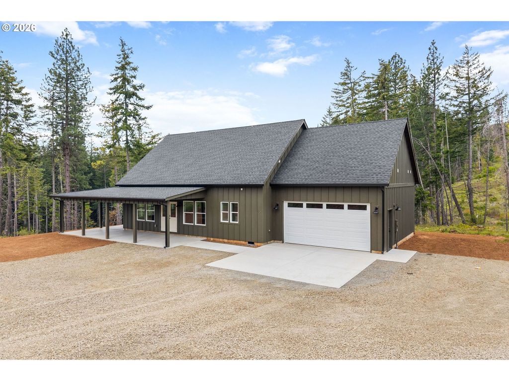 16 Snag Rd, Lyle