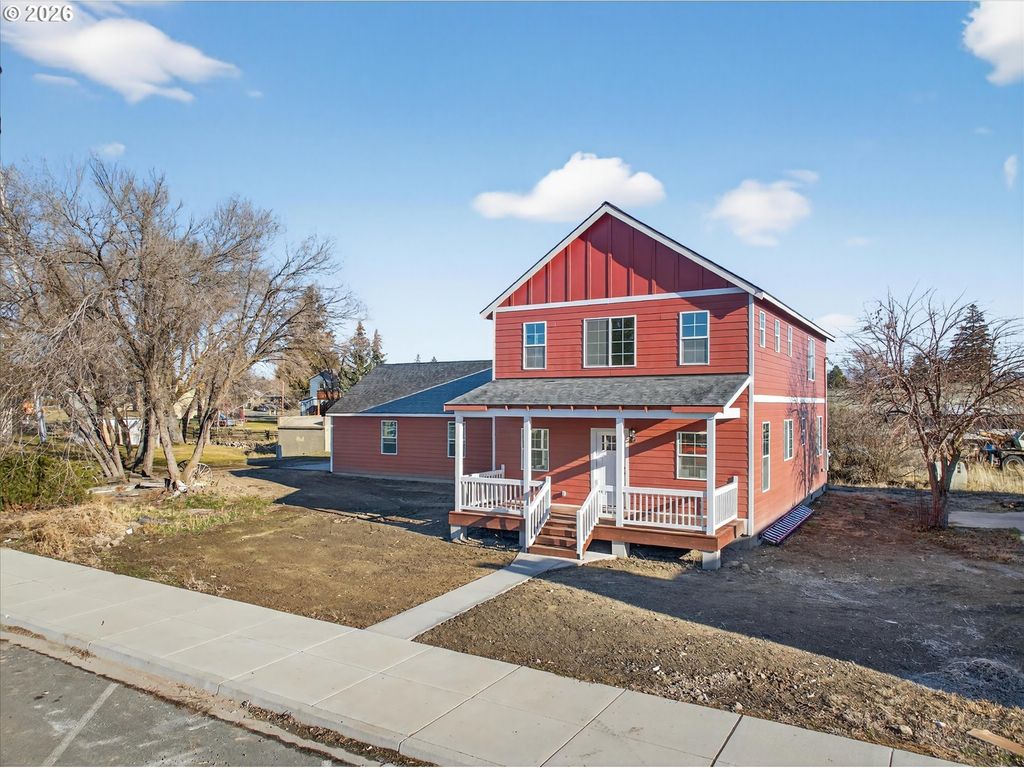 230 E St, North Powder