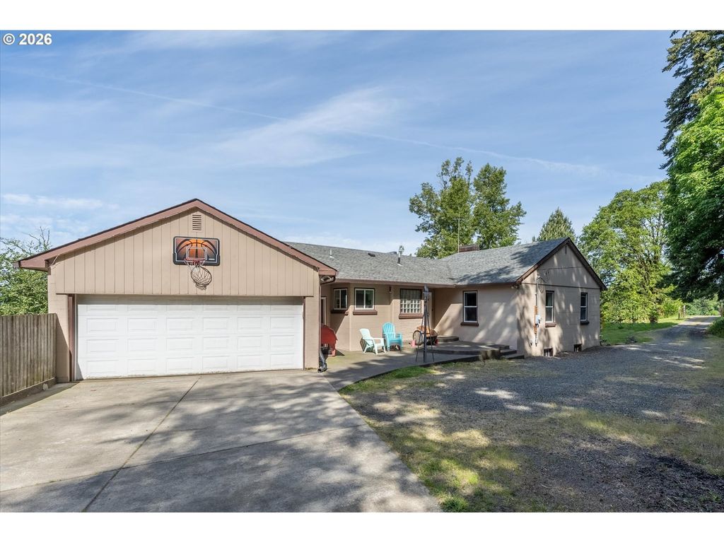 201 Carroll Rd, Kelso
