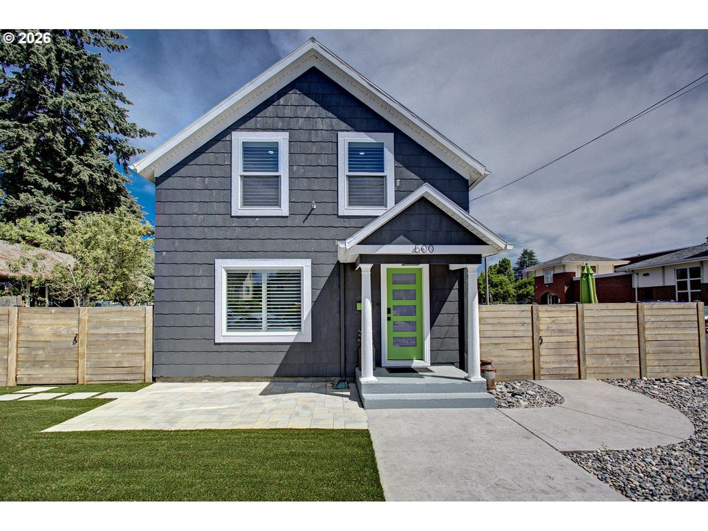 500 W Mcloughlin Blvd, Vancouver