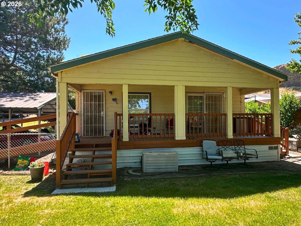 82276 Hat Rock Rd, Hermiston