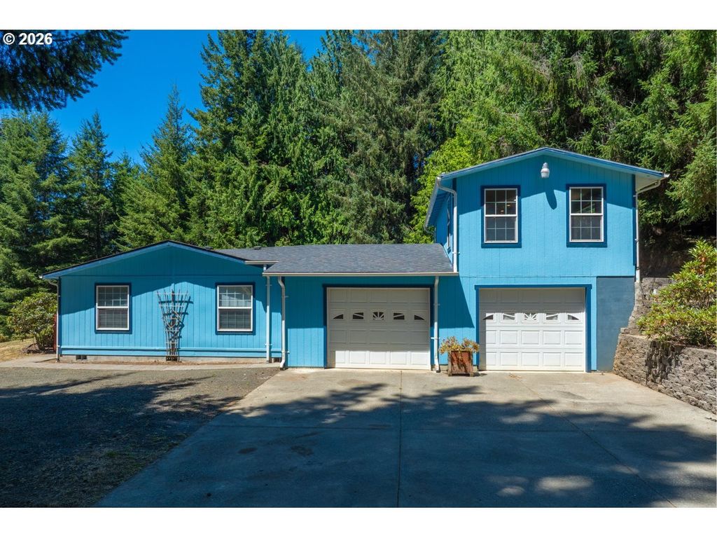 94835 Brunswick Ln, North Bend