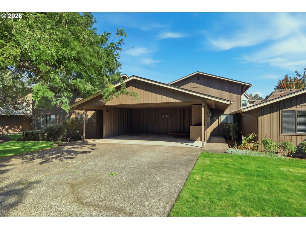 2204 Ridgeway Dr, Eugene