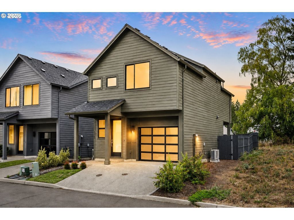 5107 Ne 113th Loop, Vancouver