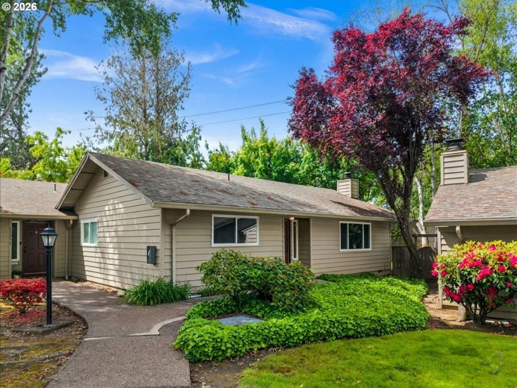 11257 Sw Springwood Dr, Portland
