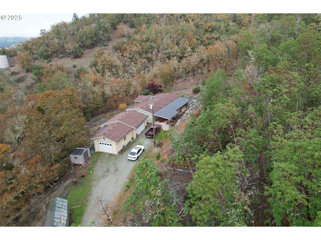 1320 Shoestring Rd, Riddle