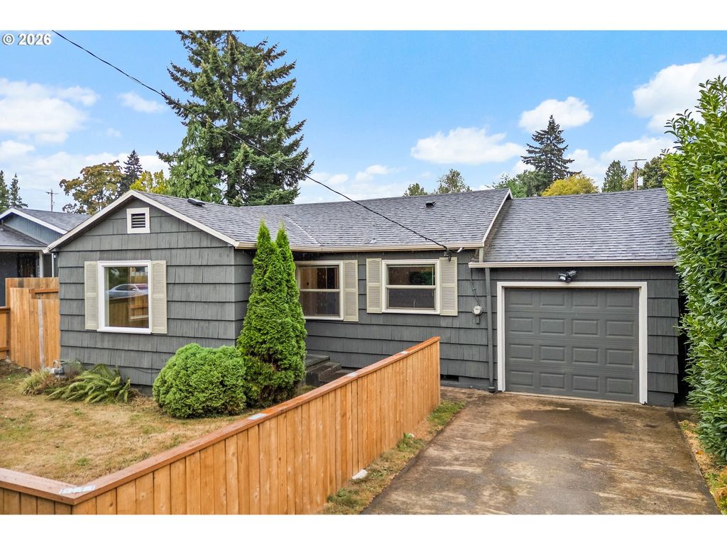 9525 N Hodge Ave, Portland