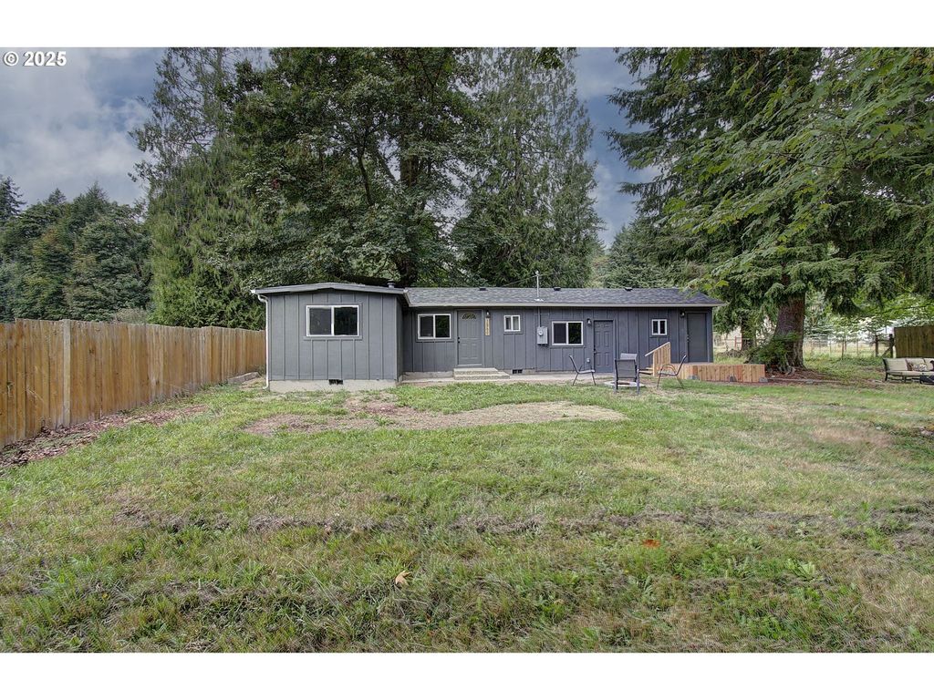 16790 Lewis River Rd, Cougar