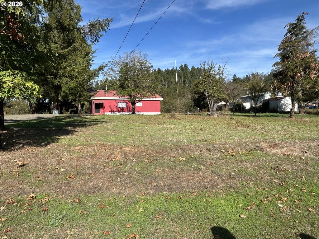 1549 Old Town Loop Rd, Oakland