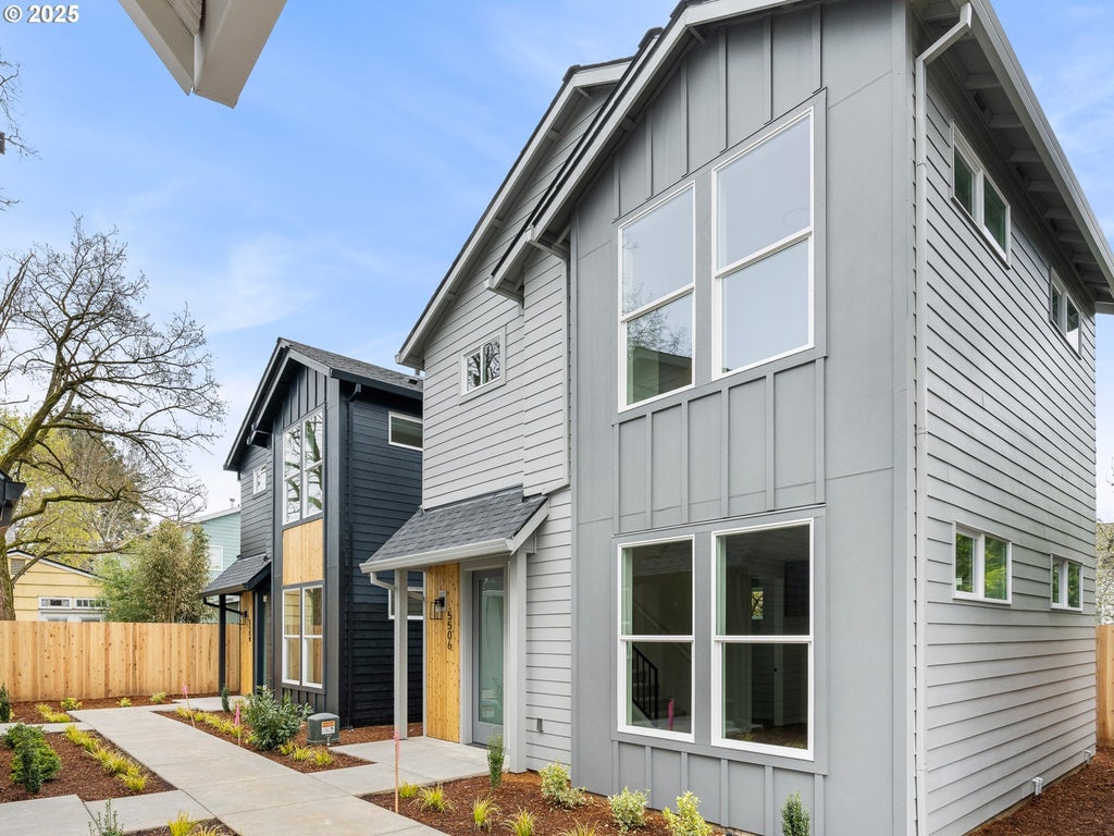 5506 Se Rural St, Portland