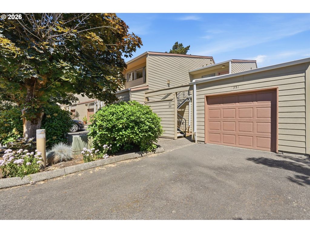 351 Se 146th Ave 8, Portland