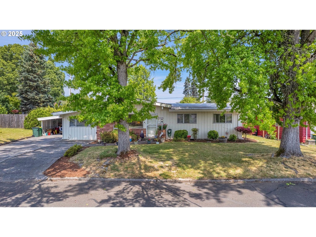 2743 15th Pl, Forest Grove