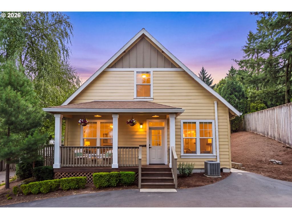 9066 Sw Monterey Pl, Portland
