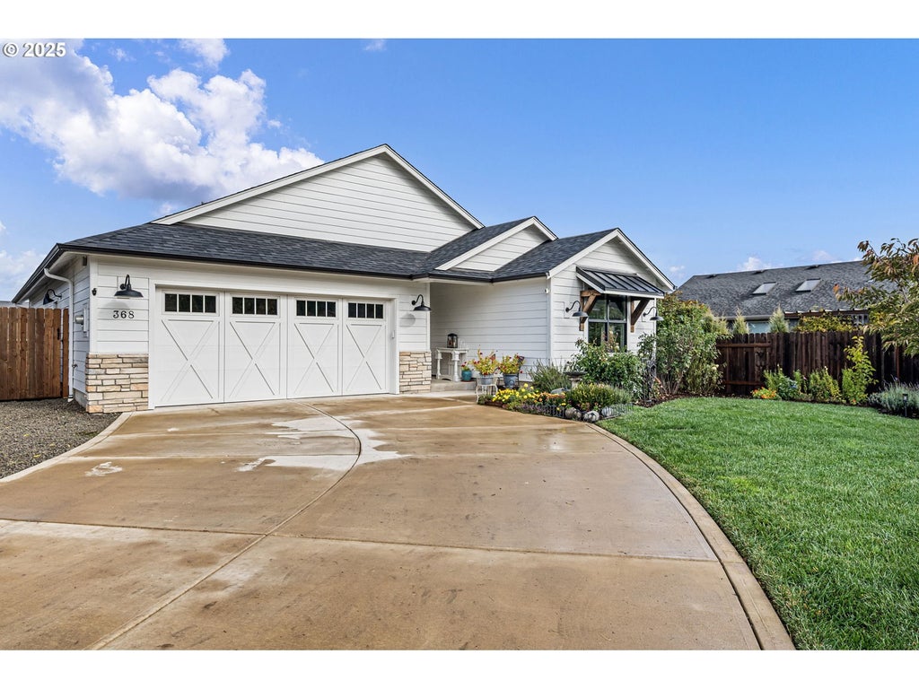 368 Hillegas Ave, Creswell