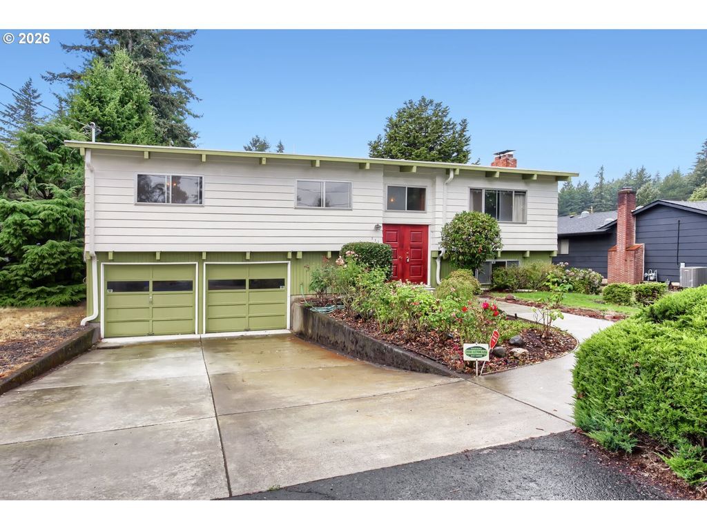 335 Ne 151st Ave, Portland