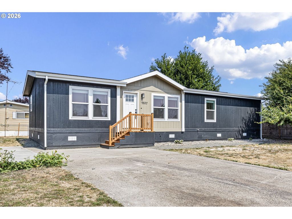 1527 Nw 3rd St, McMinnville