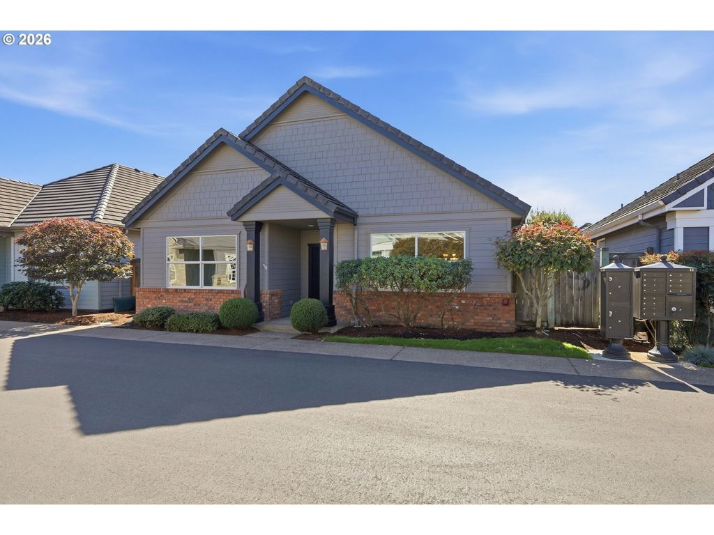 2030 Lakeland Way, Eugene