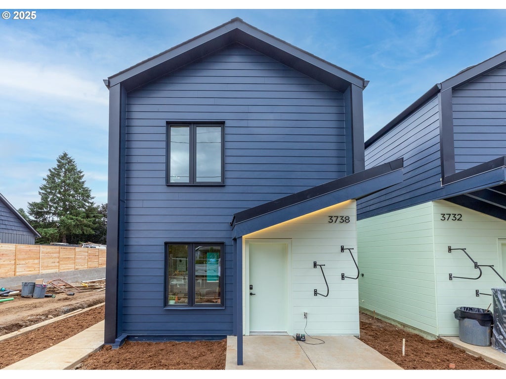 3738 Se Harvey St 1, Milwaukie