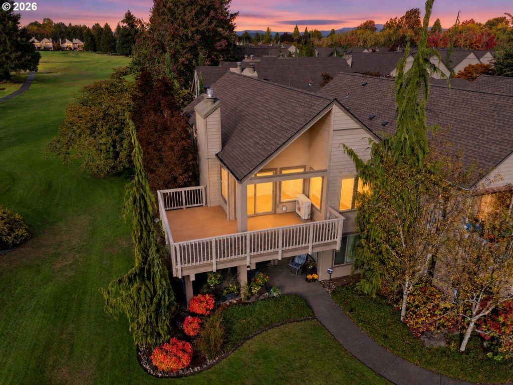 2624 Se Baypoint Dr 6, Vancouver