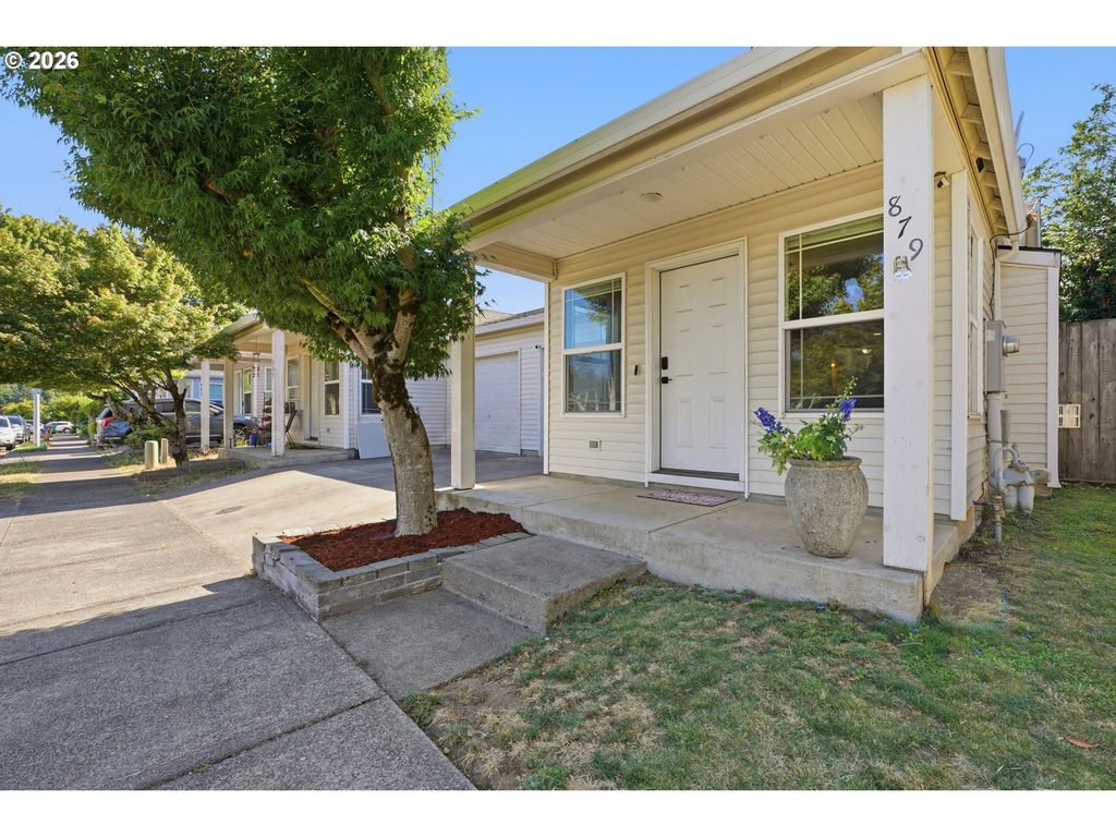 879 Sw Junction Pl, Gresham