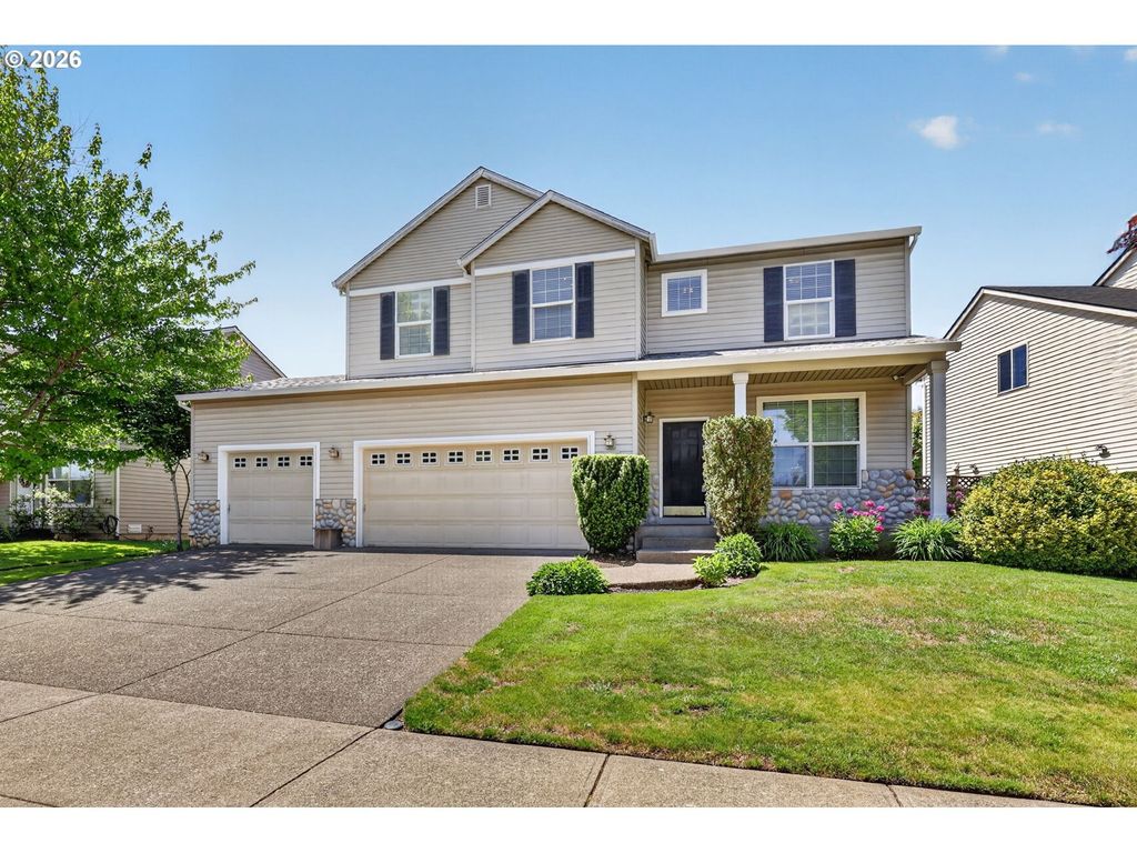 2571 Graystone Dr, Woodburn