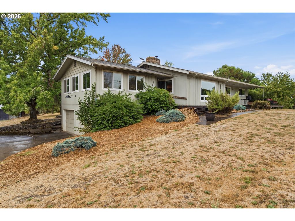22740 Ne Highway 240, Newberg