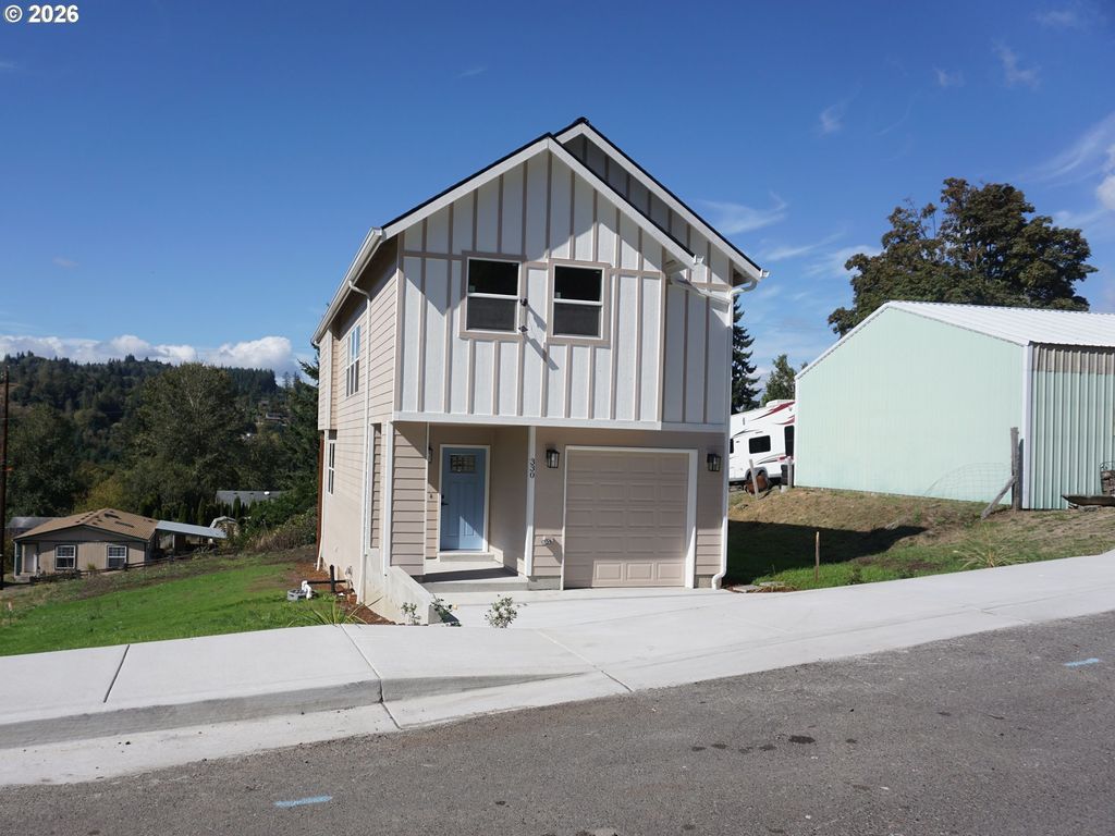 330 Richarson Dr, Rainier