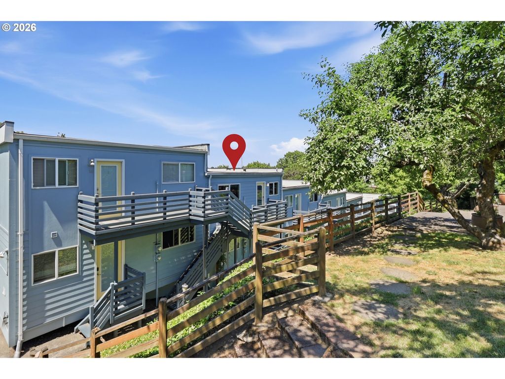 1300 Ne 68th Ave 13, Portland