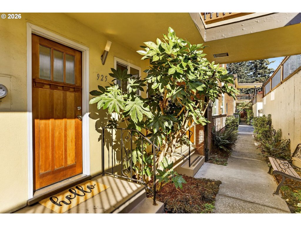 925 Ne 68th Ave, Portland