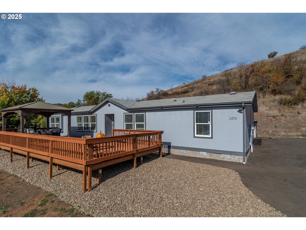 2454 Landers Ave, Roseburg
