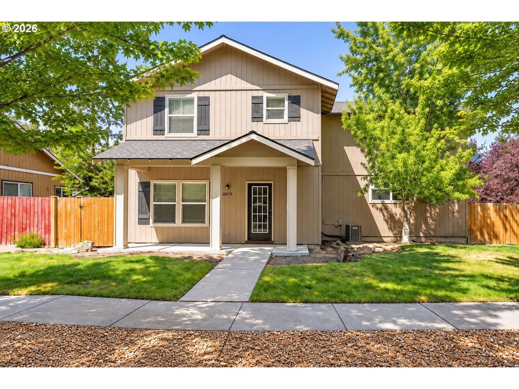 20676 Wild Rose Ln, Bend