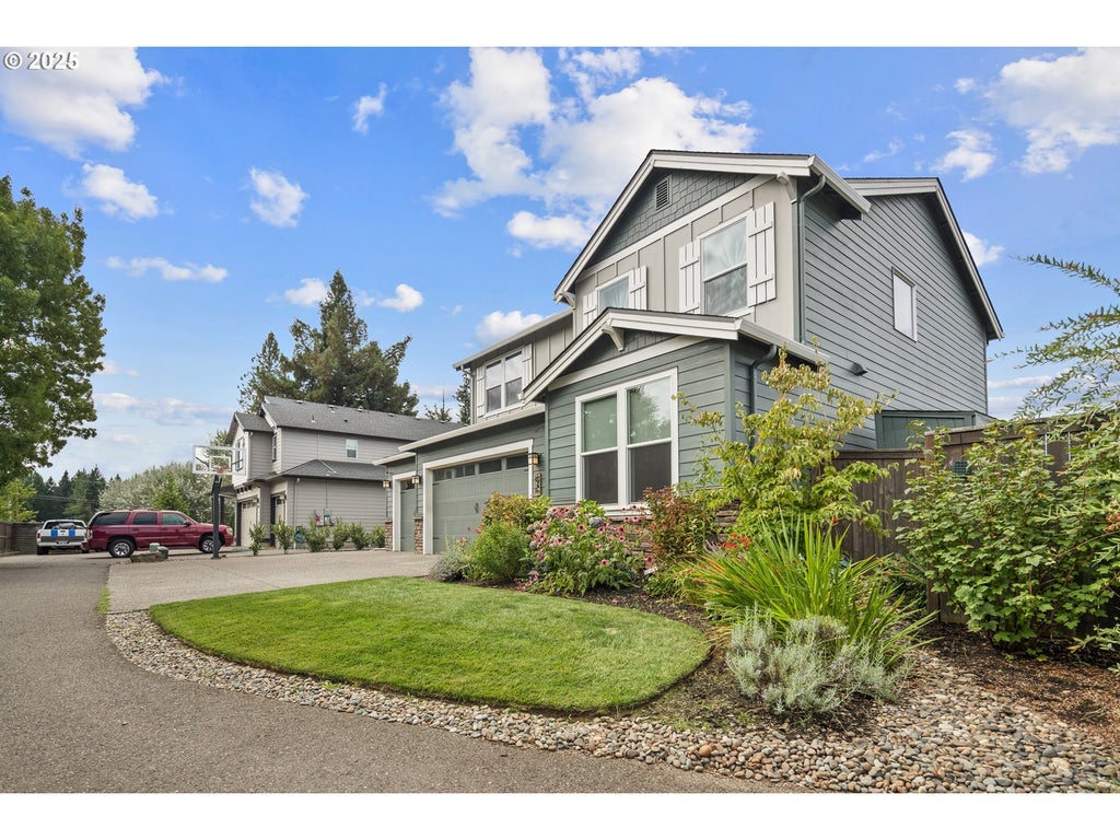 5770 N 86th Cir, Camas