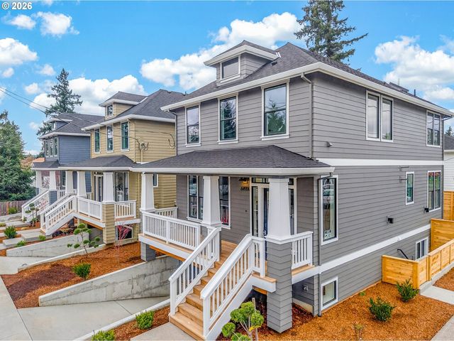 6491 Se Ramona St A, Portland