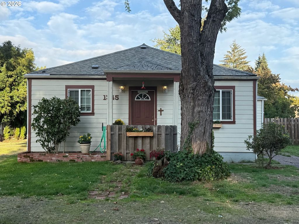 1345 Sunny Dr, Eugene