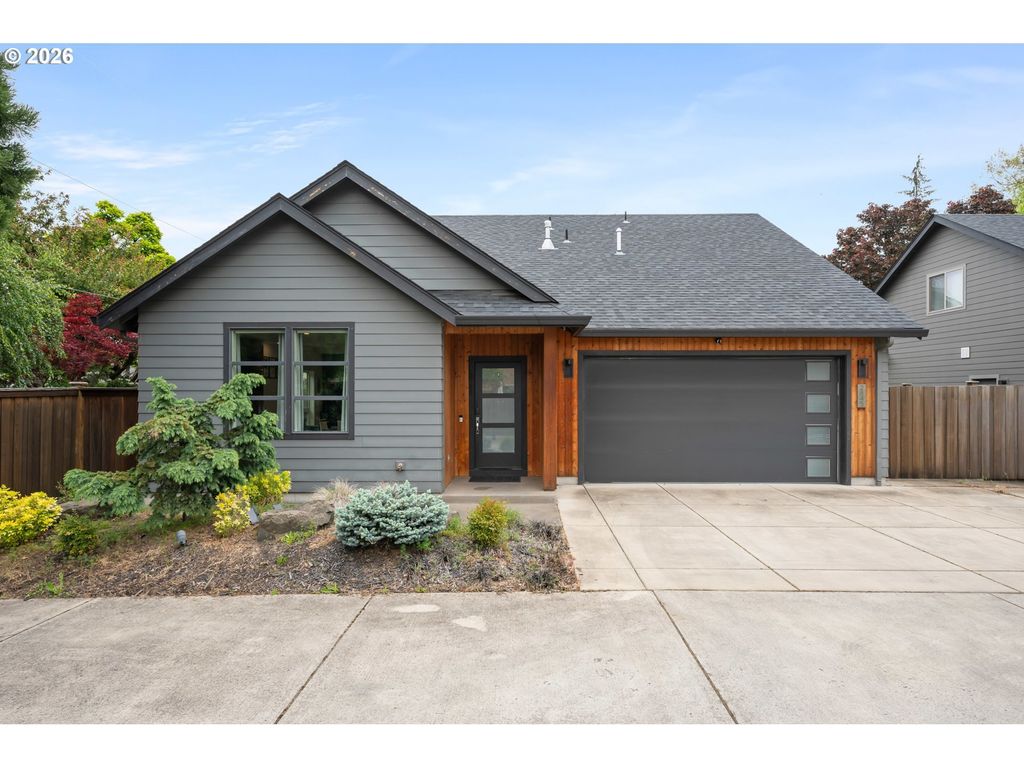 2845 Harlow Rd, Eugene