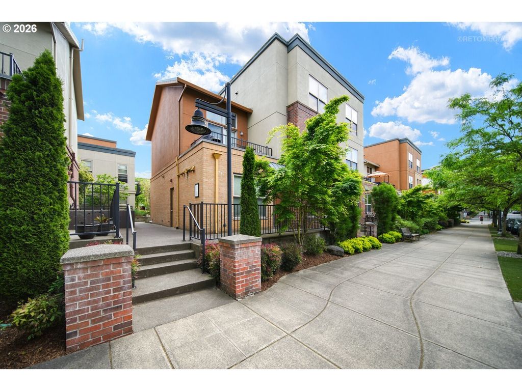 6279 Ne Carillion Dr 102, Hillsboro