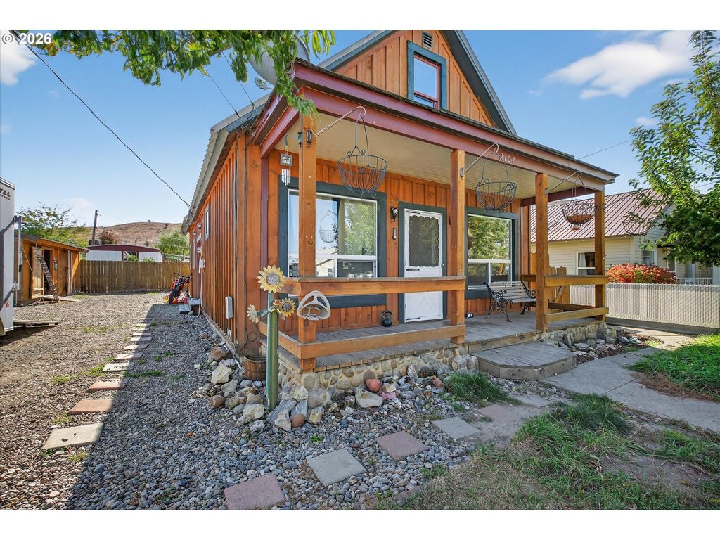 2157 Colorado Ave, Baker City