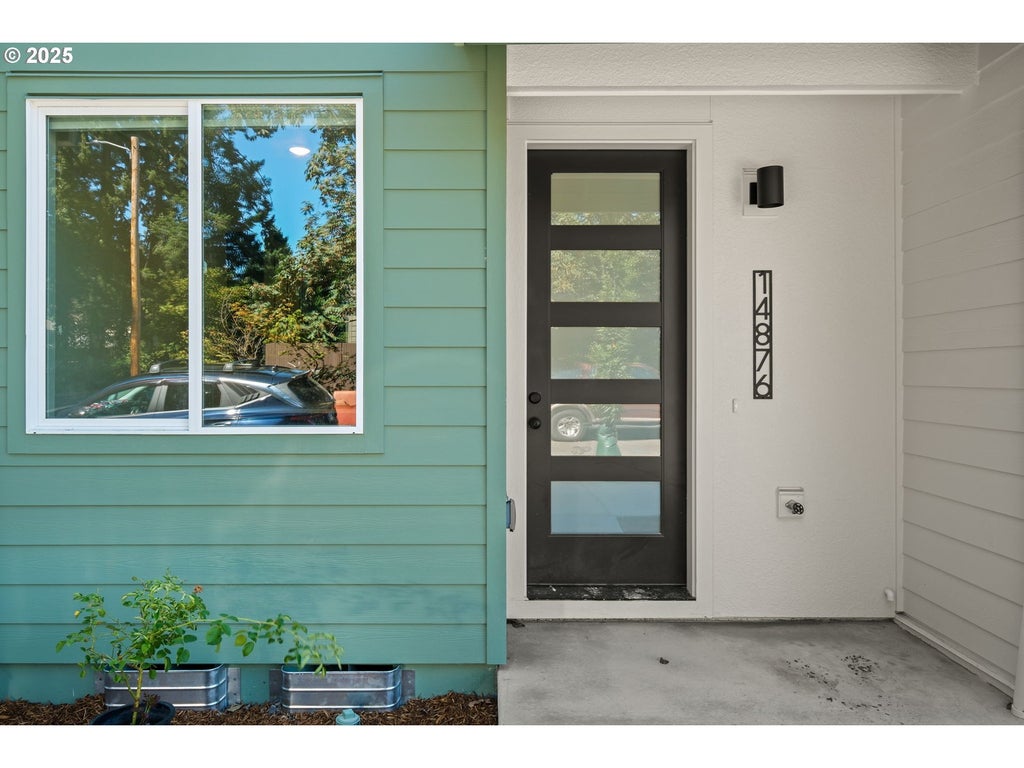 14876 Ne Couch St 13, Portland
