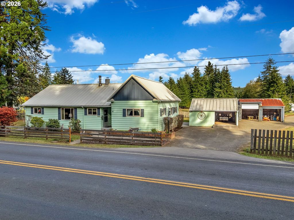 43002 Hillcrest Loop, Astoria