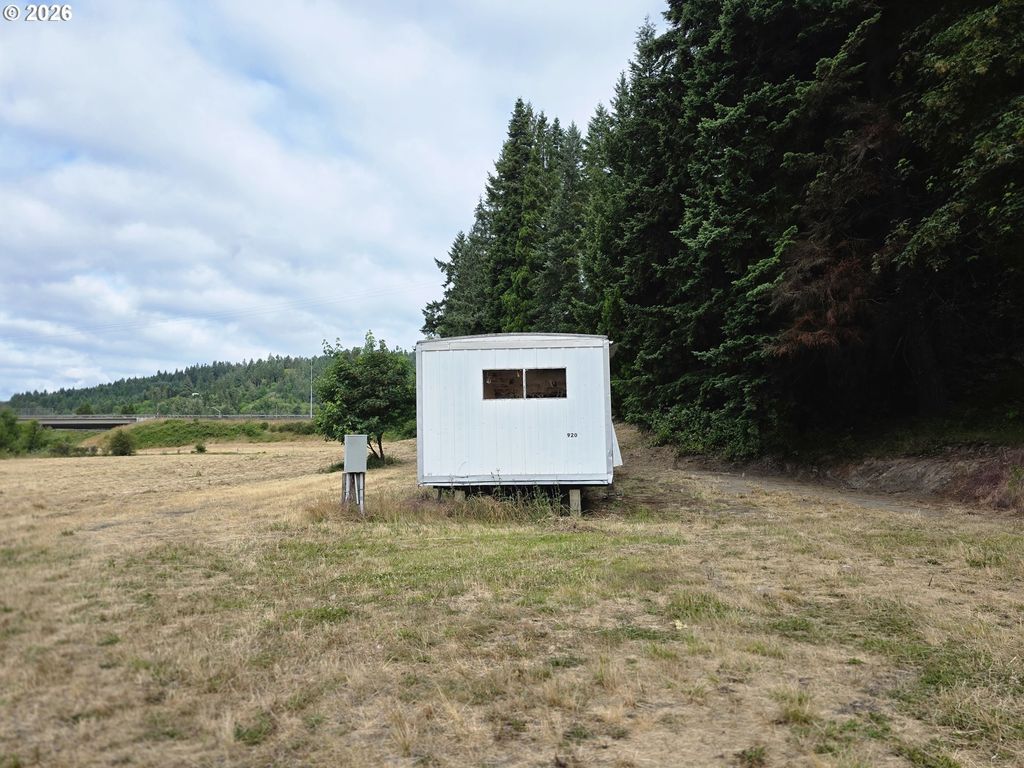 920 Buck Creek Rd, Drain