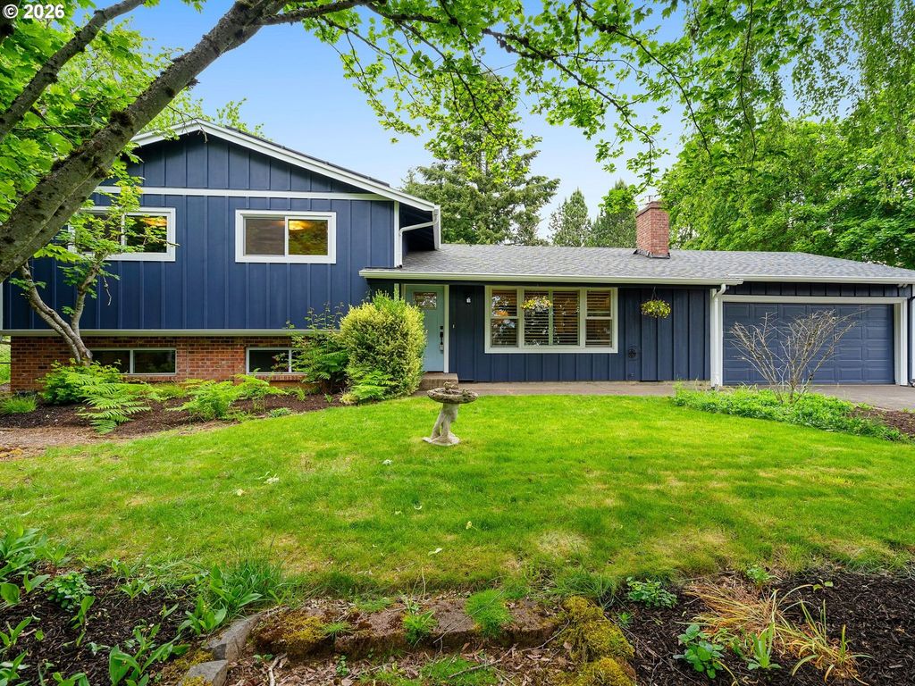 3945 Parker Rd, West Linn