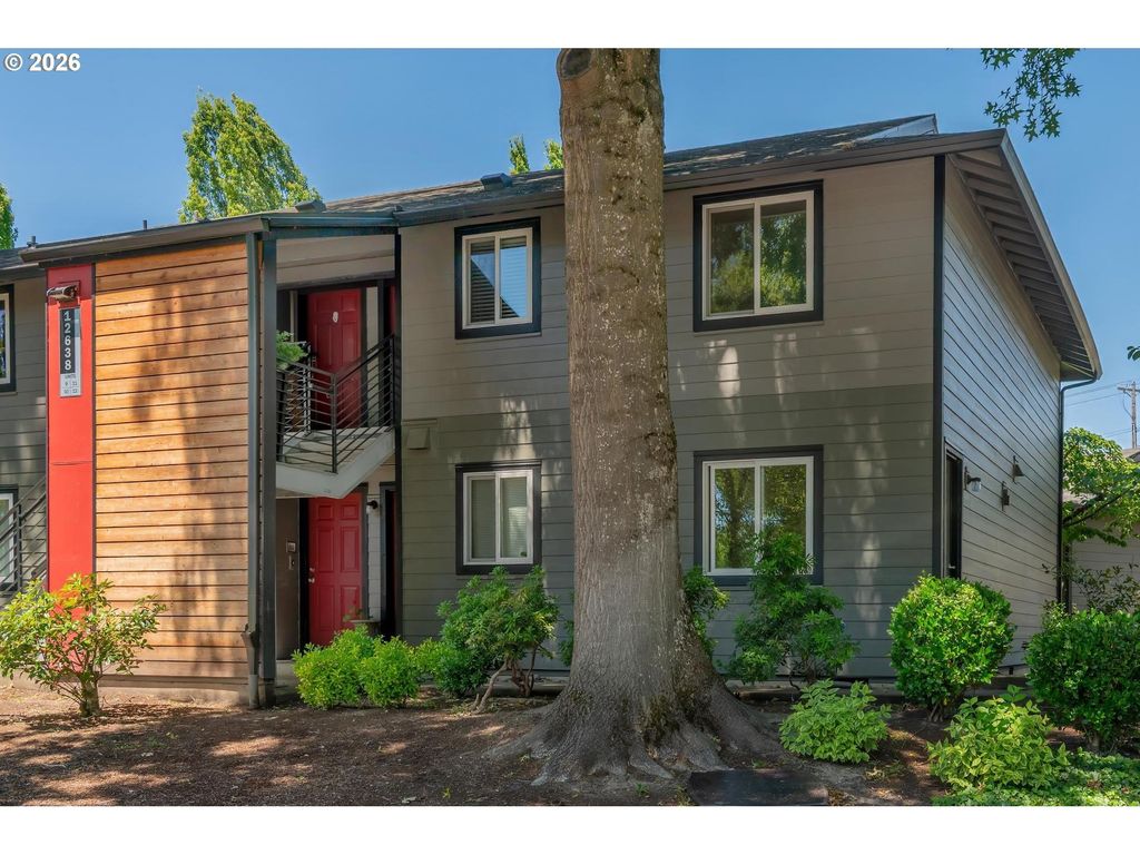 12638 Nw Barnes Rd 11, Portland