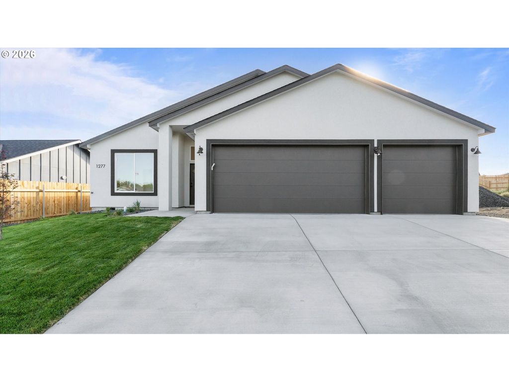 1277 Se 9th St, Hermiston