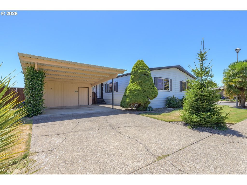 1444 Nw 9th Ct, McMinnville