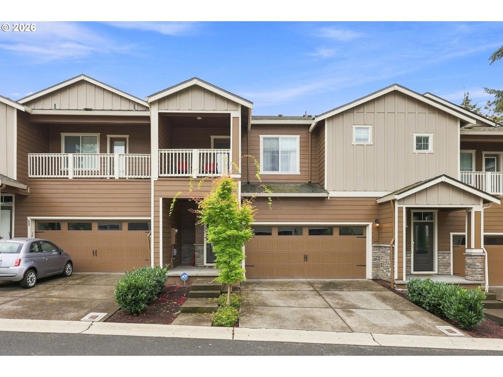 1927 Ne 101st Cir, Vancouver
