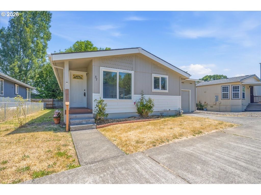 2154 Oregon St 37, St. Helens