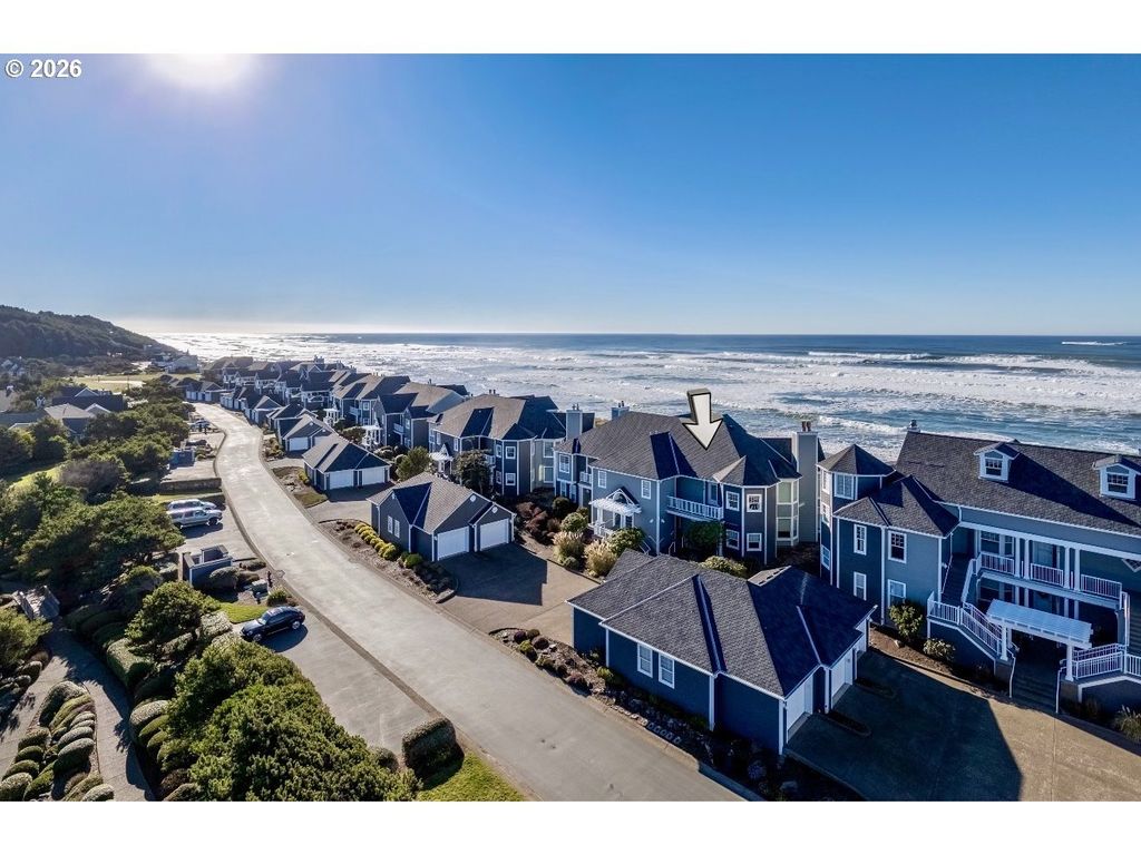 5916 Sw Cupola Dr, Newport