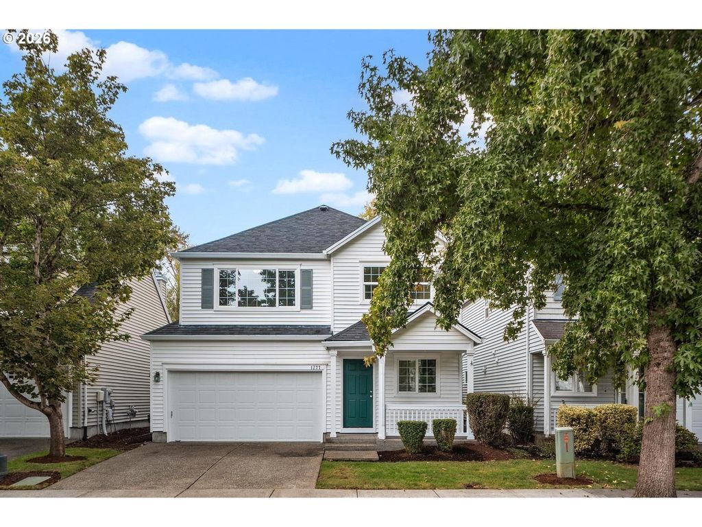 1277 Ne Kinney St, Hillsboro